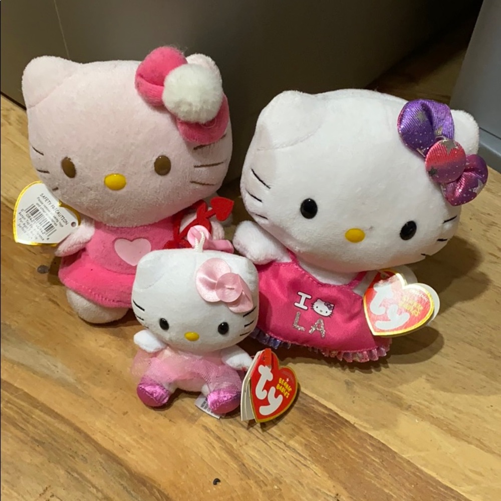 Hello Kitty Beanie Babies